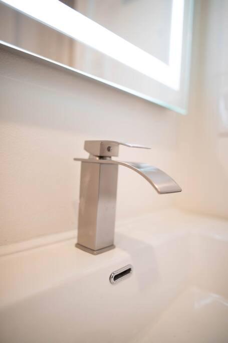 Platinum Palace 1Br 1Ba - Central Dallas Stay Екстер'єр фото
